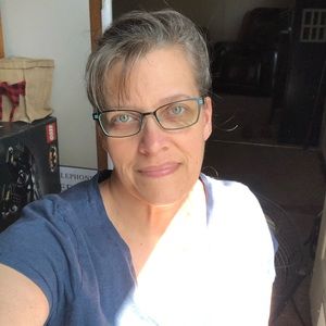 Meet your Posher, Denee